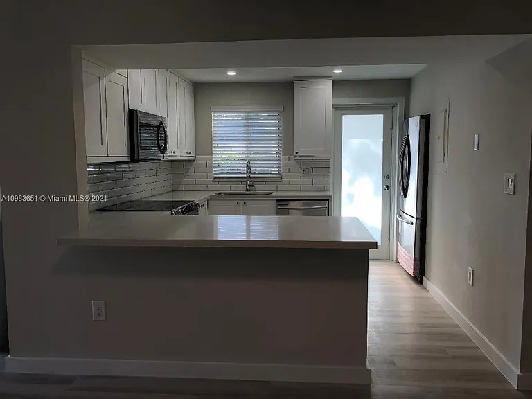 8236 SW 81st Pl — Photo 1