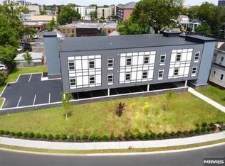 116 Essex St #203, Hackensack, NJ 07601