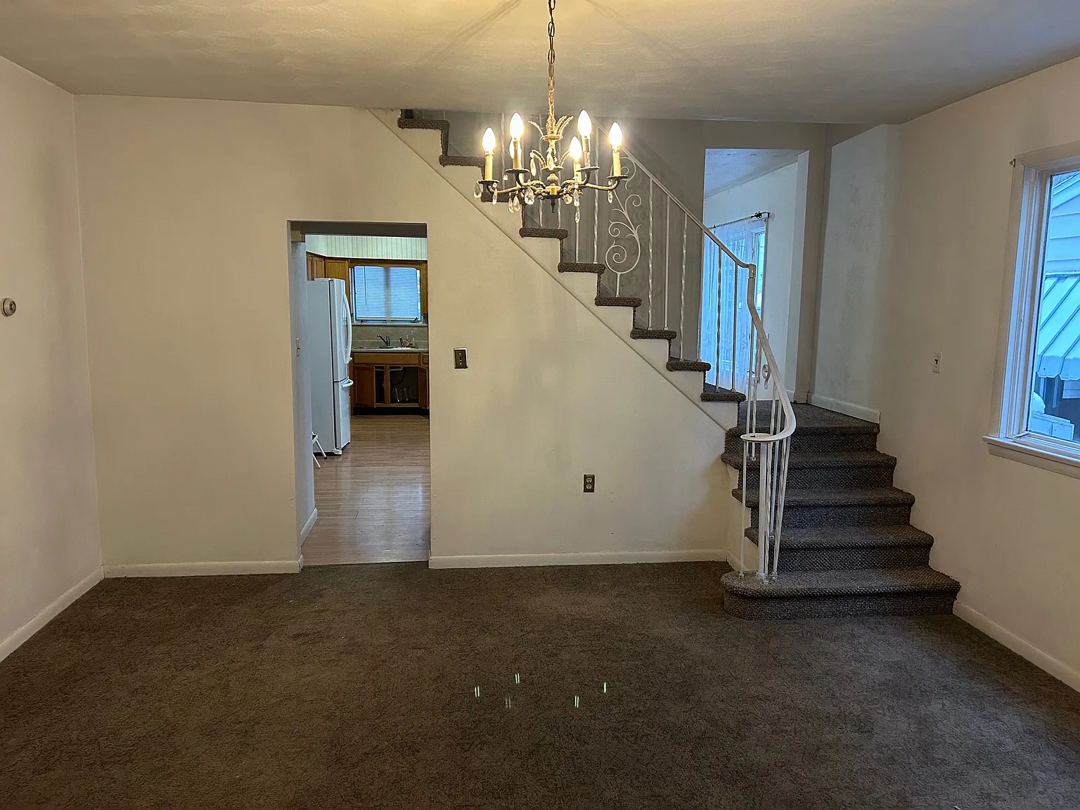 26 S Landon St — Photo 2