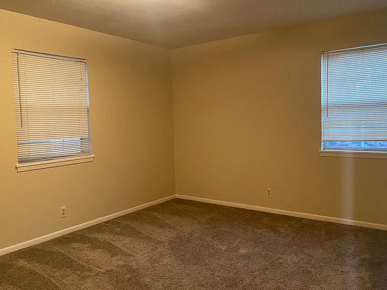 3512 Fairway Blvd — Photo 10