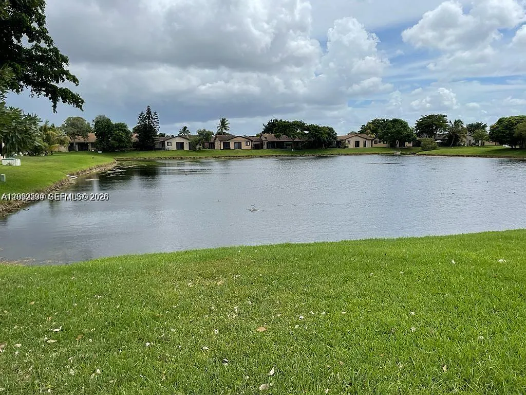Meadows Of Miramar Ph Two — Photo 3