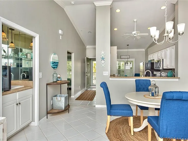 9200 Highland Woods Blvd #1310 — Photo 1