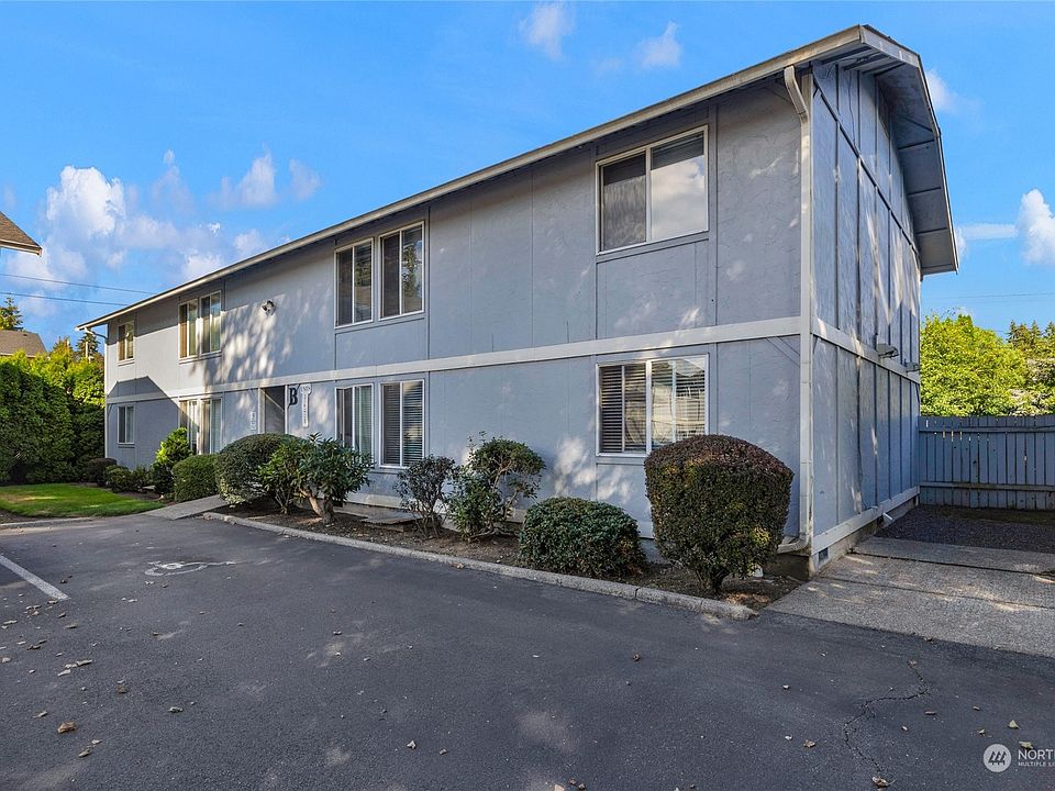1st image of 700 Ford Avenue #6