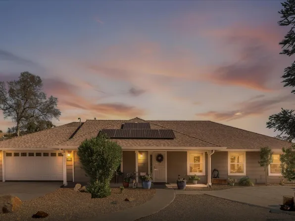 1284 Acorn St, Copperopolis, CA 95228