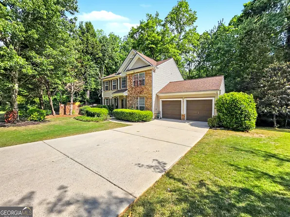 332 Chamberlyn Ln, Hiram, GA 30141
