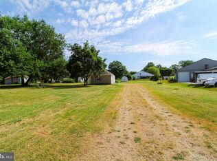 Stillmeadow Ln, York, PA 17404