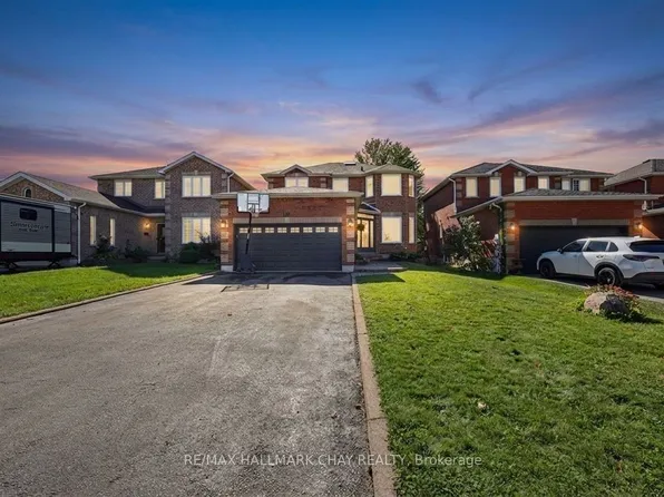 121 Taylor Dr, Barrie, ON L4N 8L2