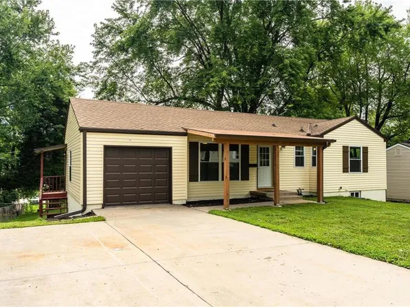 3601 N Spring St, Independence, MO 64050