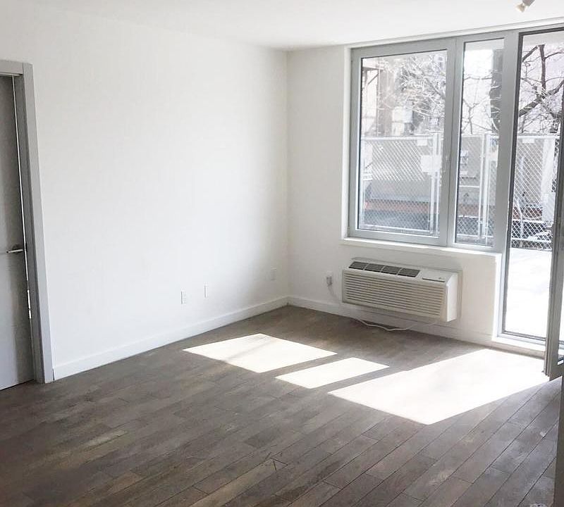 1st image of 812 Myrtle Ave #2C