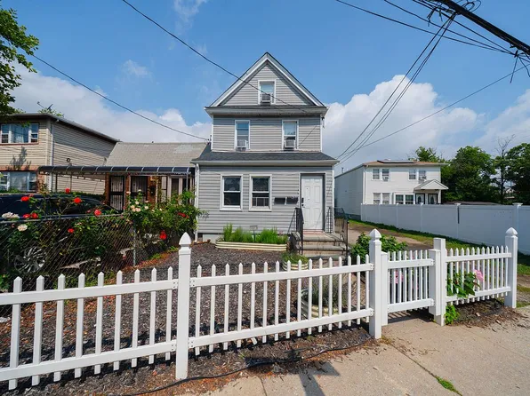 15813 Linden Blvd, Jamaica, NY 11434