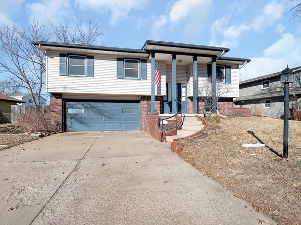 1153 N Sandplum Ln, Wichita, KS 67212