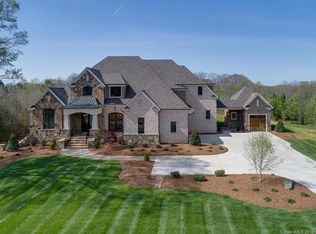 104 Crest Ct, Weddington, NC 28104