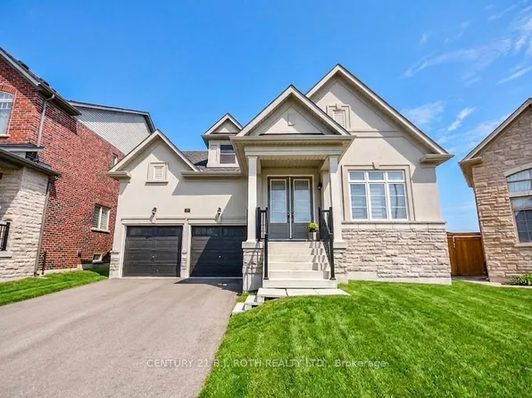 1521 Broderick St, Innisfil, ON L9S 0P7