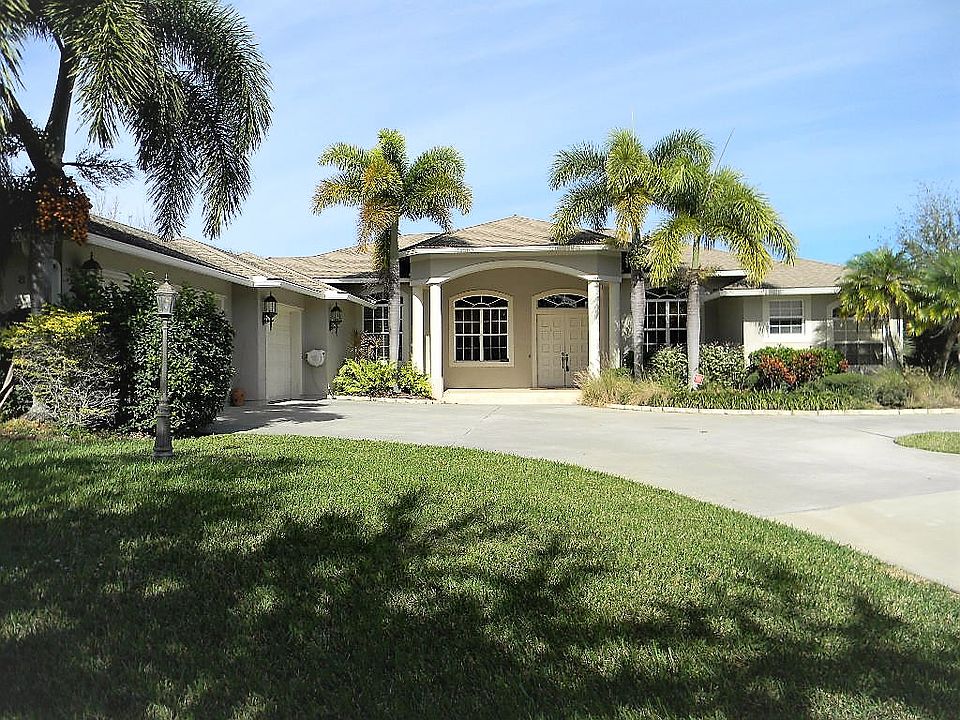 Premier Executive 5/3 home