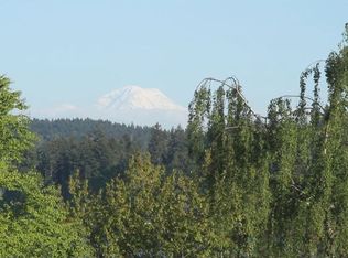 22515 100th Pl SW, Vashon, WA 98070