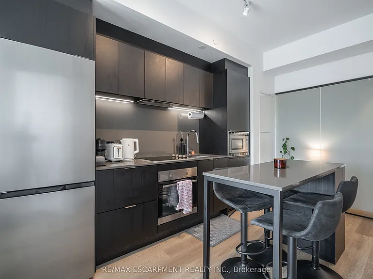 1 Jarvis St #1504 — Photo 6
