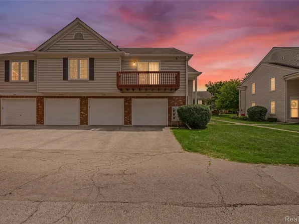 37457 Stonegate Cir, Clinton Township, MI 48036