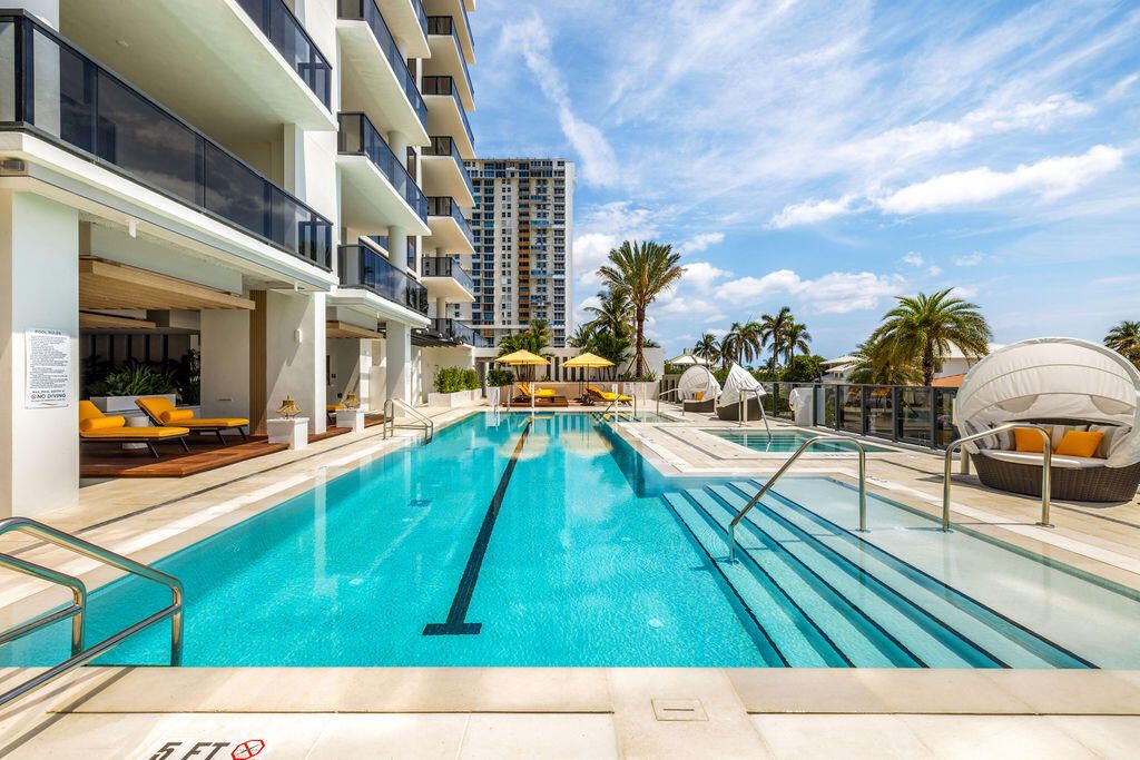 305 Briny Avenue #805, photo 6
