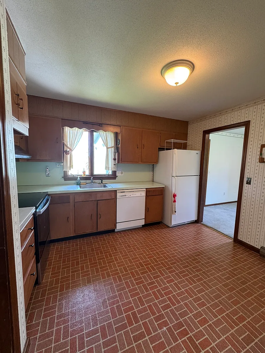 Building Photo - 120 Mount Warner Rd