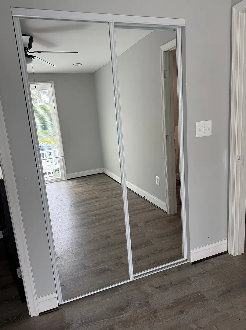 1134 Montpelier St $700 Available (Private Bath) — Photo 4