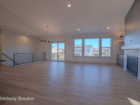 5th image of 3763 Teton Dr