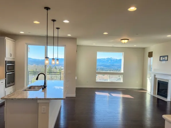 34418 SE Hall St, Snoqualmie, WA 98065