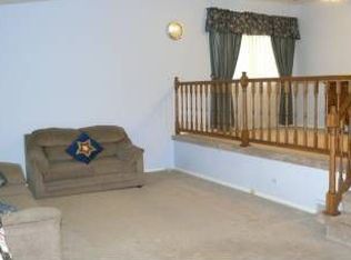 334 Hazel Dr, Schaumburg, IL 60193