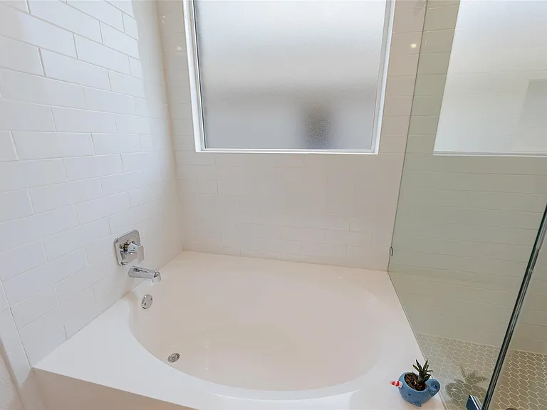 4460 Wilder Farm Ln — Photo 20