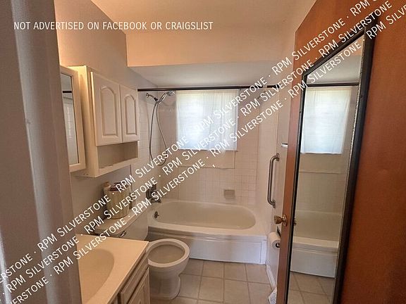 5th image of 244 W Drahner Rd #1