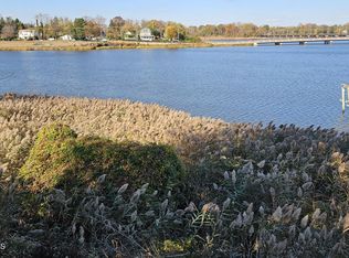 64 Locust Ave, Red Bank, NJ 07701