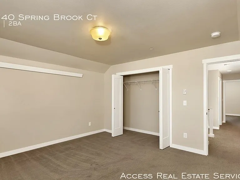 4740 Spring Brook Ct — Photo 23