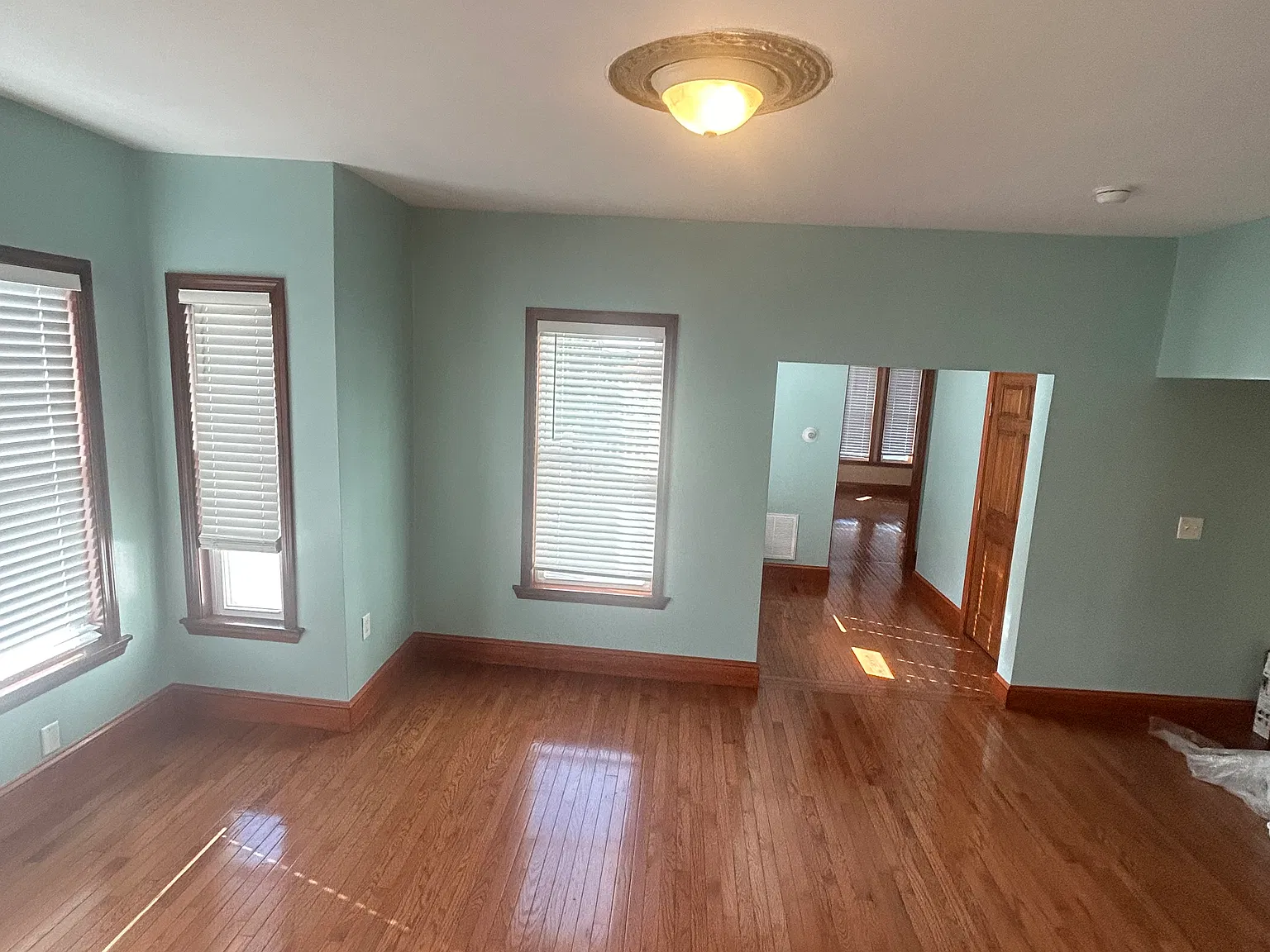 2 bed, $2,550 — Photo 3