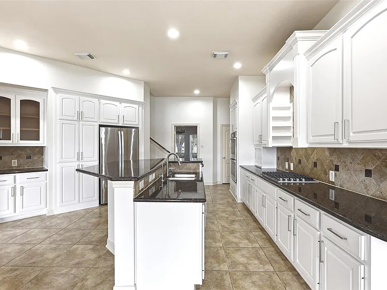 6915 Monarch Lake Ln — Photo 13