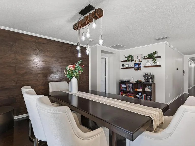 7163 Bedfordshire Ln — Photo 30