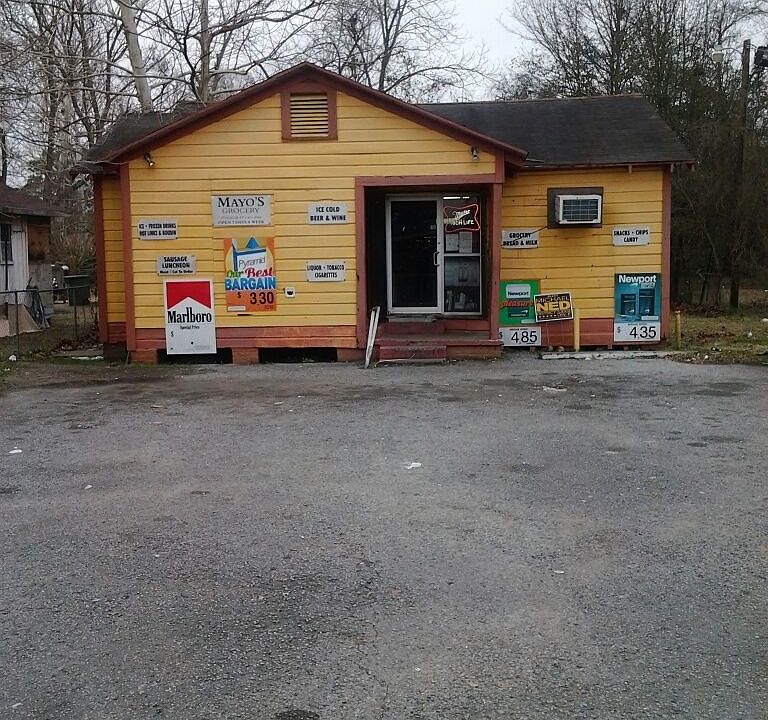 1st image of 1710 Pear St