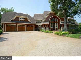 8766 Legends Club Dr, Prior Lake, MN 55372