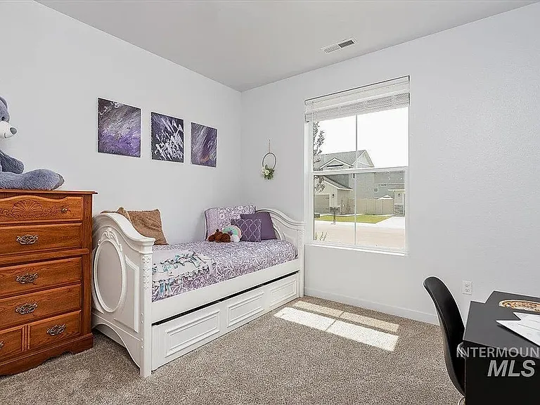 2934 W Silver Riv — Photo 20