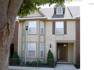 16075 S Brookfield St, Olathe, KS 66062