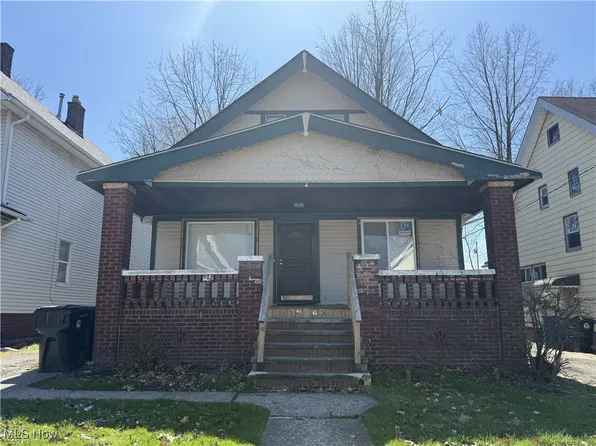 11422 Parkview Ave, Cleveland, OH 44104