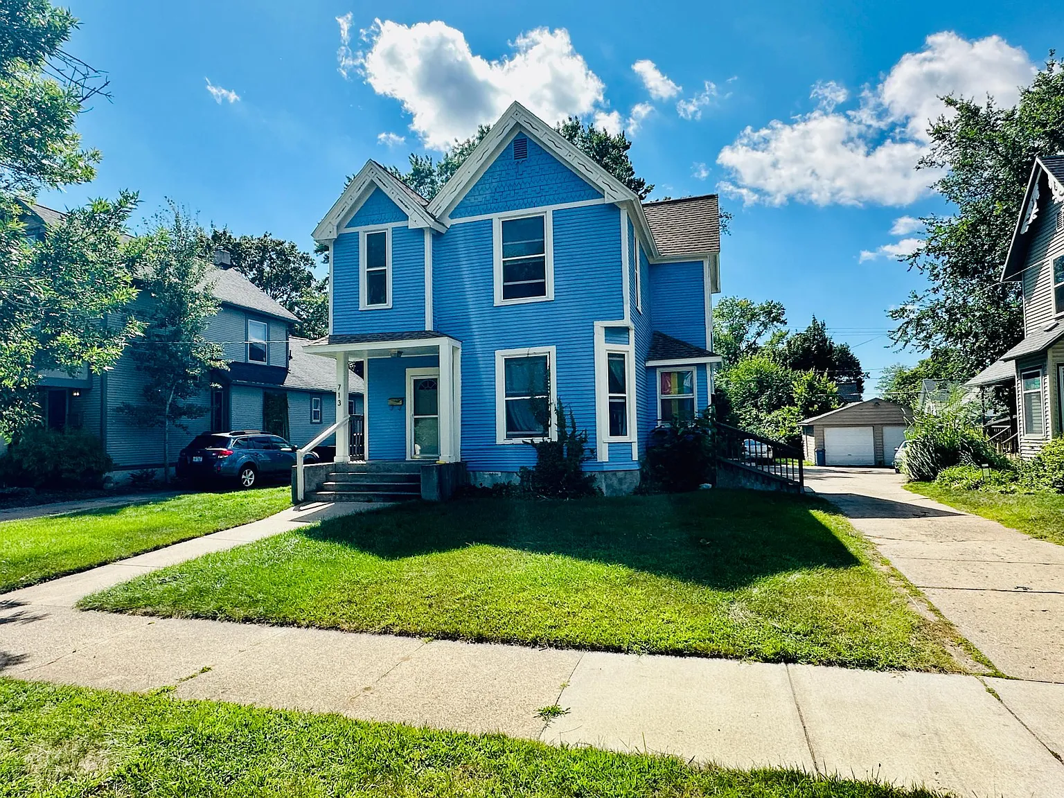 3 bed, 1250 sqft, $1,480 — Photo 1