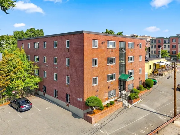 326 Broadway APT 9, Somerville, MA 02145