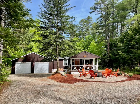 40 Margo Lane, Tamworth, NH 03817