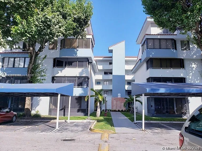 8255 SW 152nd Ave E #112 — Photo 1