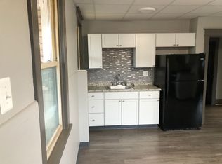 3836 Chartiers Ave Floor 2, Pittsburgh, PA 15204