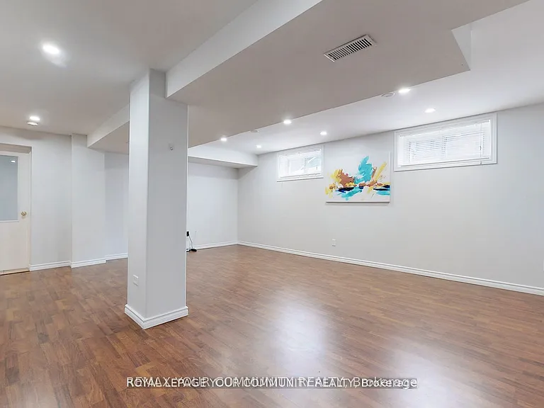 41 Shropshire Dr #BASEMENT — Photo 6