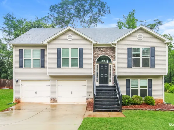 1926 Paynes Point, Winder, GA 30680