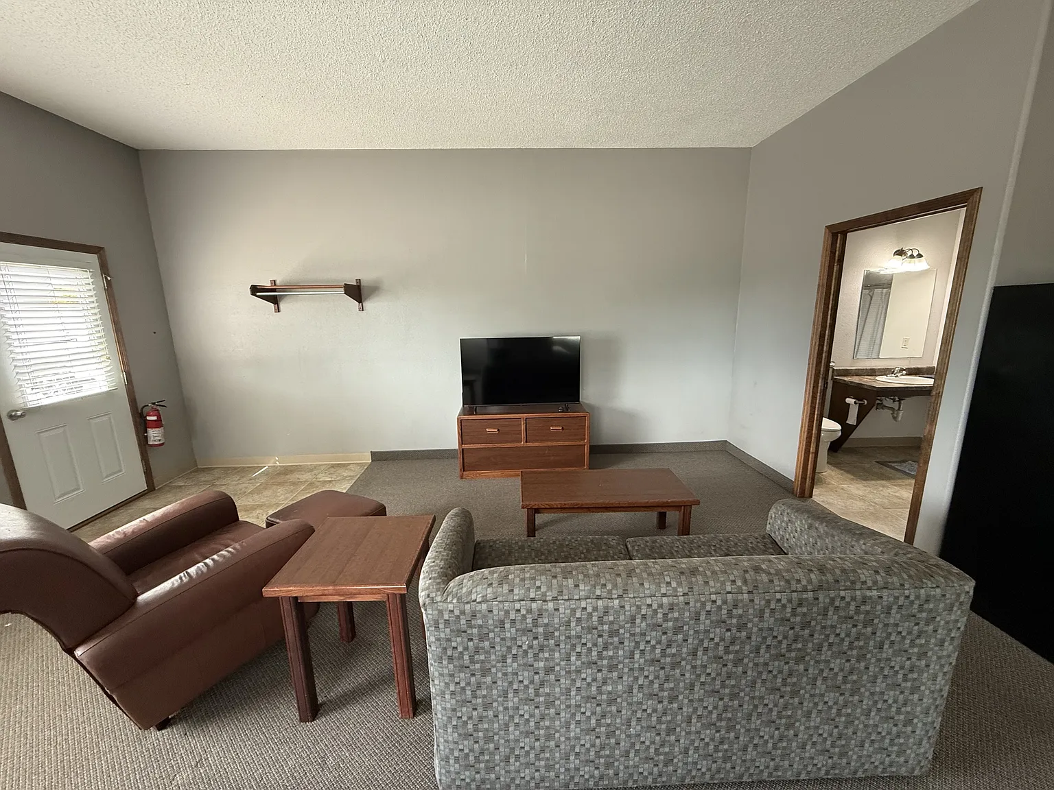 1624 6th Ave SW - Ext Stay & Bays - #1 Suite — Photo 2