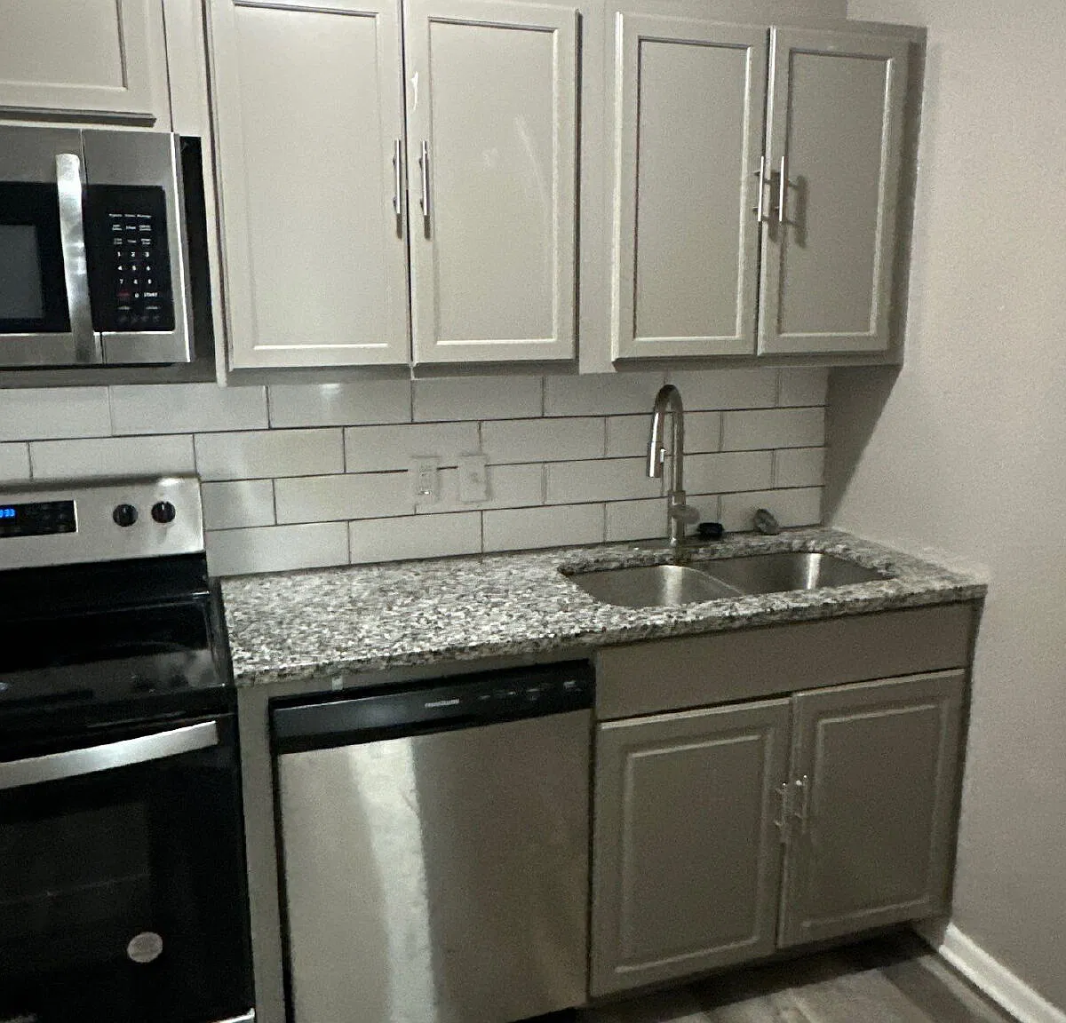1 bed, 1.0 bath, 500 sqft, $850 — Photo 3