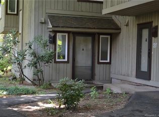 3 Talcott Gln UNIT E, Farmington, CT 06032