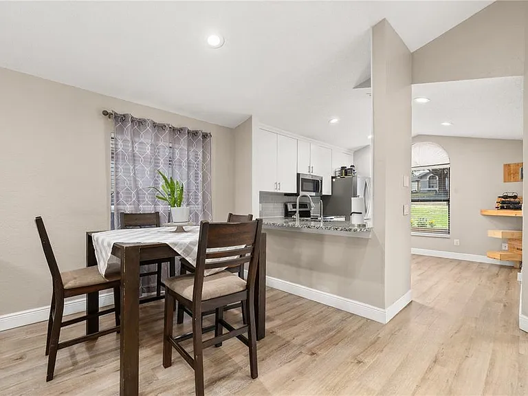 6613 Chantry St — Photo 3